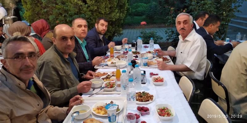 Gebze ube Bakanmz PNS Pendik Niasta iftar programnda yelerimizle bulutu